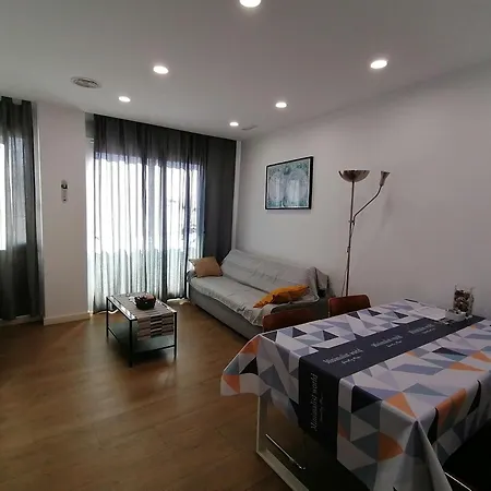 P1 30min Sagrada Familia, 10 Min Playa Apartment *