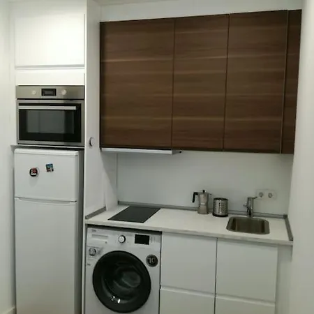 P1 30min Sagrada Familia, 10 Min Playa * Badalona