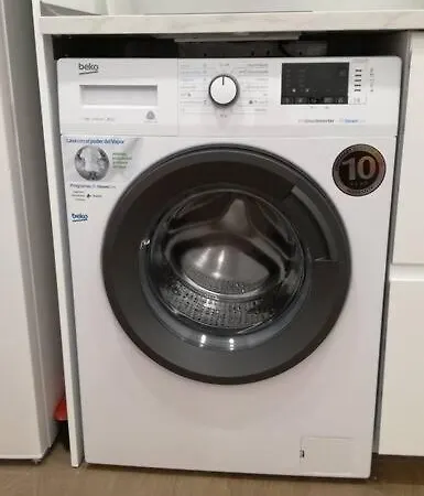 Apartment P1 30min Sagrada Familia, 10 Min Playa